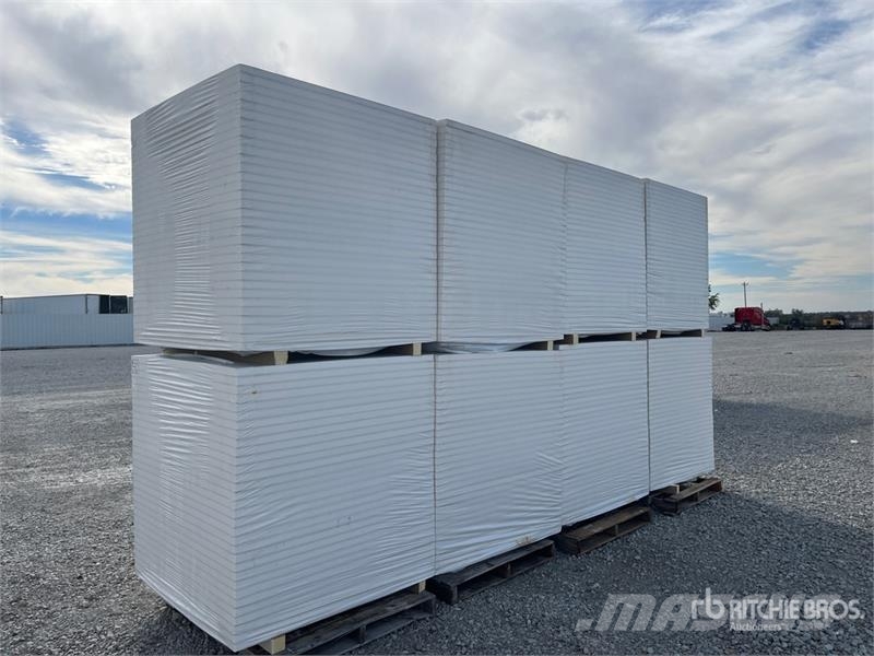 Quantity of (8) Pallets of Polyiso Insulation Seilwinden, Bauaufzüge und Lastenaufzüge