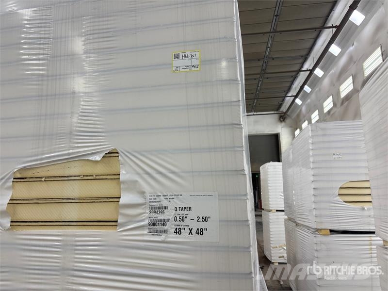 Quantity of (8) Pallets of Polyiso Insulation Подемници, лебедки и елеватори за материали