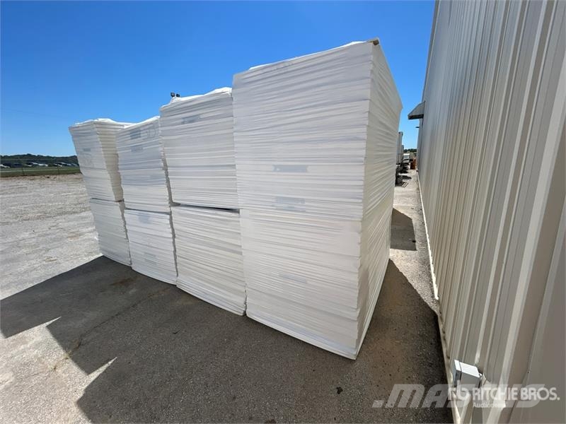 Quantity of (8) Polyiso Insulation Seilwinden, Bauaufzüge und Lastenaufzüge