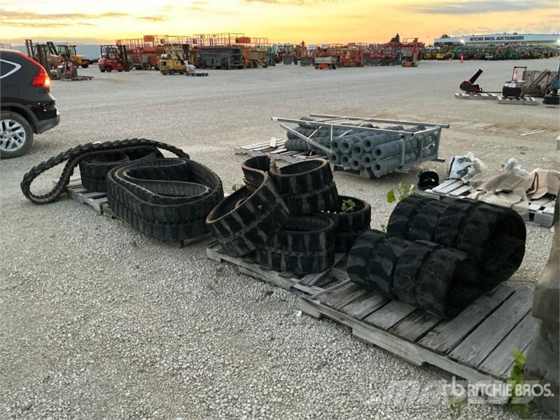 Quantity of (8) Tracks - Fits Compact Track Loader Other components