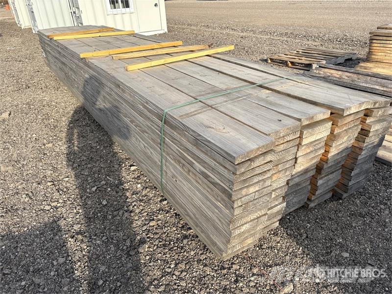  Quantity of (80) 2 in x 10 in x 18 ft SYP Lumber Outros componentes