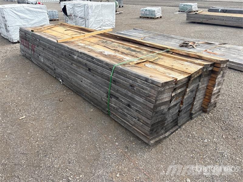 Quantity of (80) 2 in x 10 in x 14 in SPF Lumber Andet tilbehør