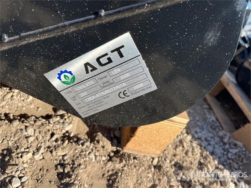 Quantity of (9) AGT 12EX-ATA Mini Excavator Attac 其他组件