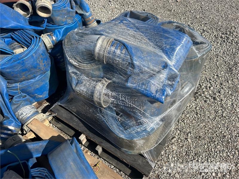  Quantity of (9) Pallets of Hose その他部品