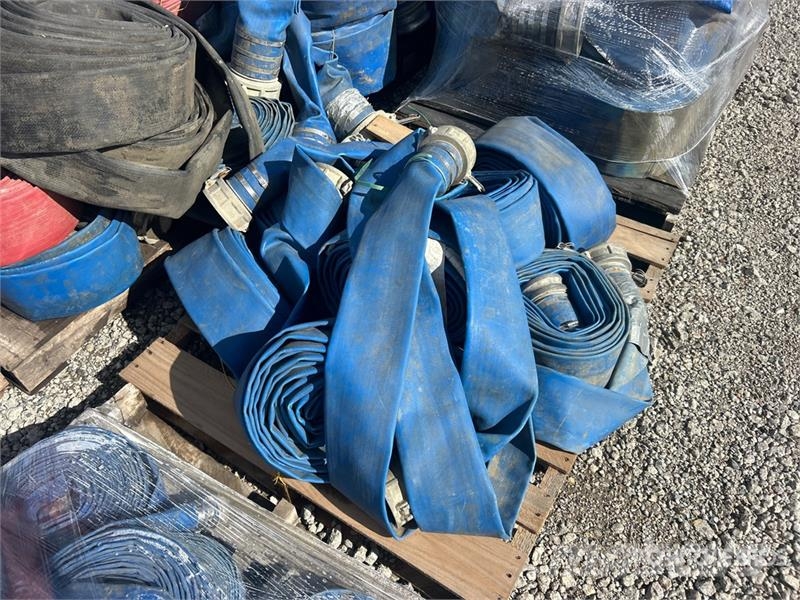  Quantity of (9) Pallets of Hose その他部品