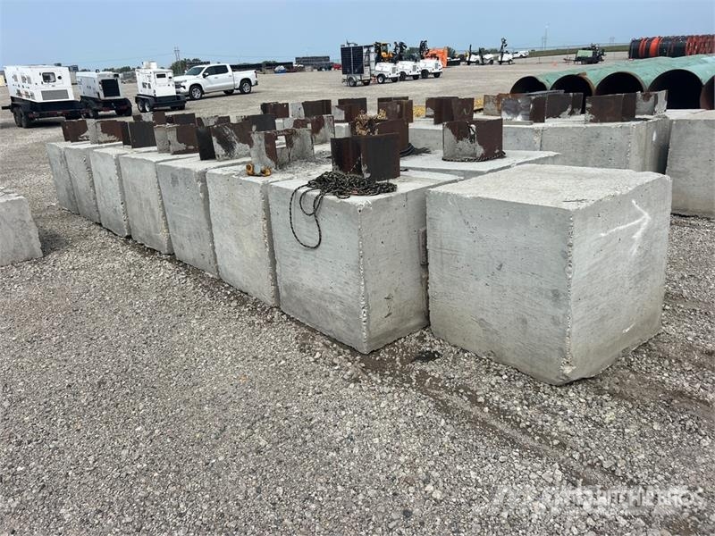 Quantity of Concrete Barrier Other components
