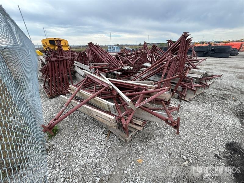 Quantity of Concrete Formwork Brace/Supports Gradbeništvo - drugo