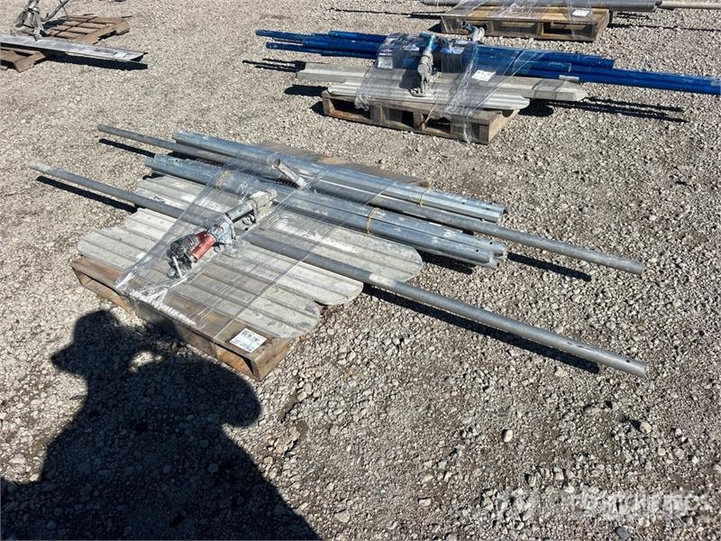  Quantity of Concrete Floats معدات البناء - غير ذلك