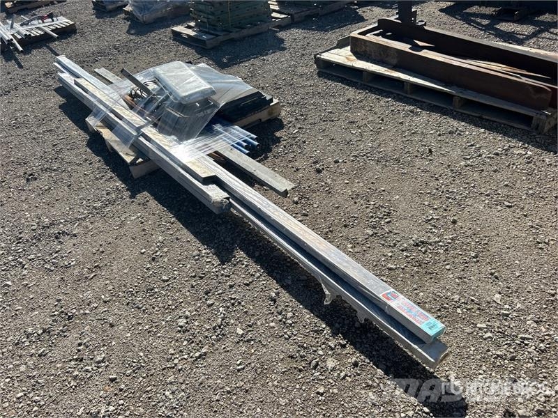 Quantity of Concrete Finishing Tools Sonstige Baumaschinen
