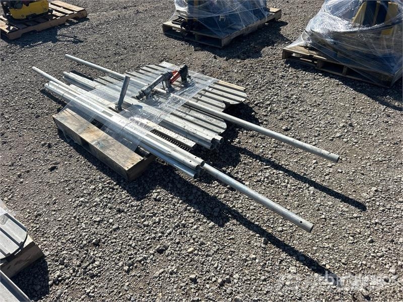  Quantity of Concrete Floats معدات البناء - غير ذلك