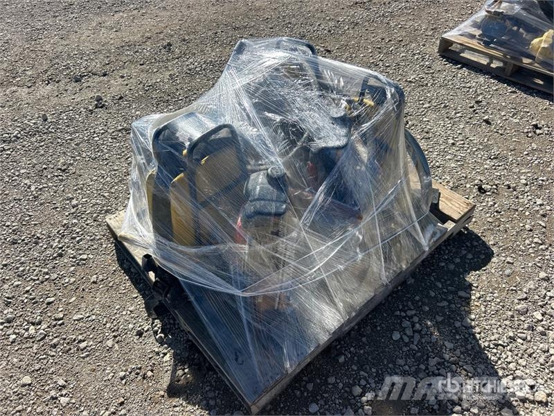 Quantity of Concrete Vibrator 진동롤러