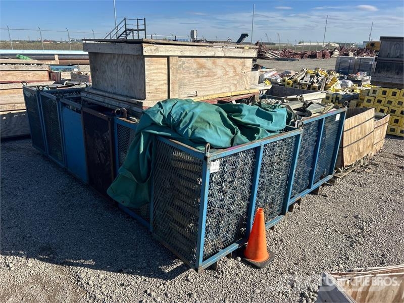 Quantity of Crates of Metal Brackets Seilwinden, Bauaufzüge und Lastenaufzüge