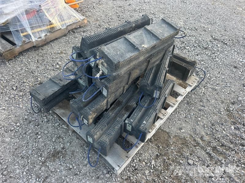  Quantity of Cribbing Block Drugi deli