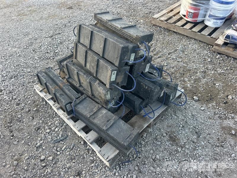  Quantity of Cribbing Block Drugi deli