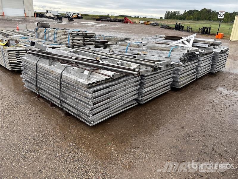  Quantity of Decking Drugi deli