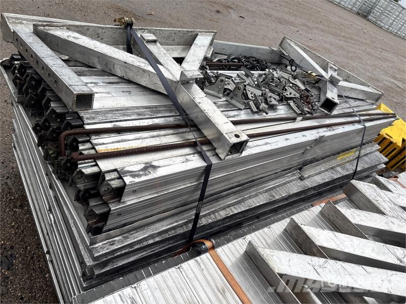  Quantity of Decking Drugi deli