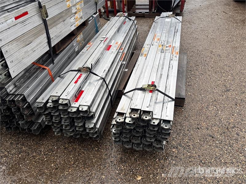  Quantity of Decking Drugi deli