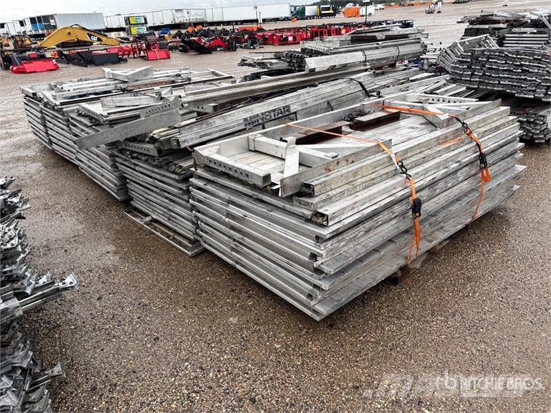  Quantity of Decking Drugi deli