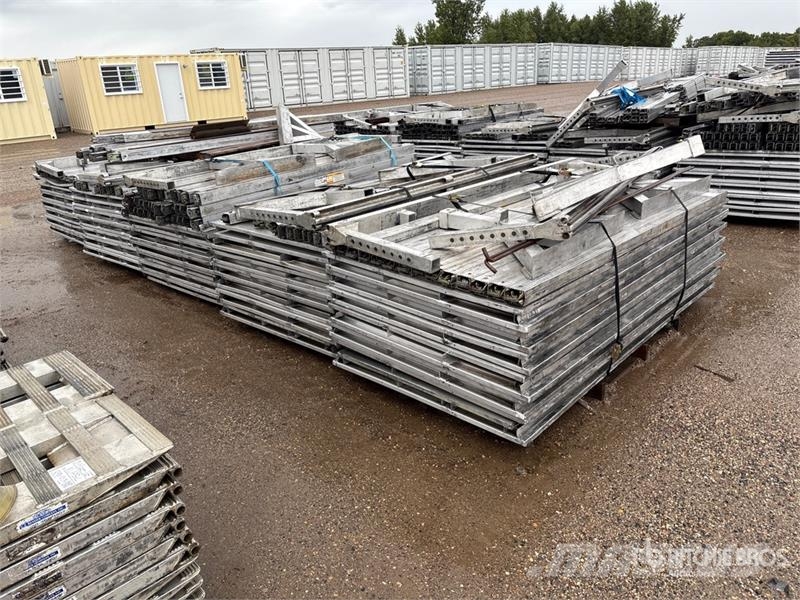  Quantity of Decking Drugi deli