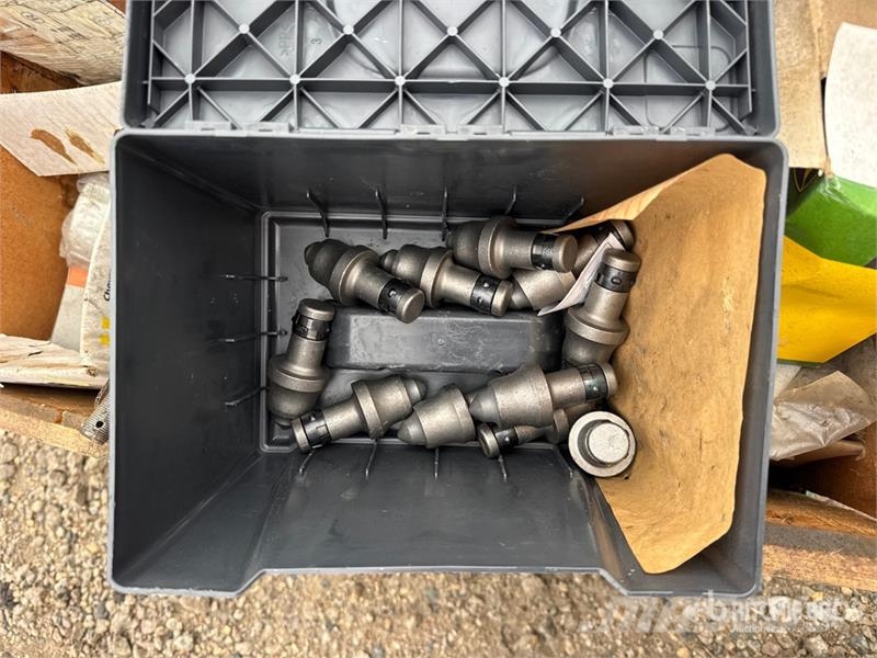 Quantity of Equipment Parts Outros componentes