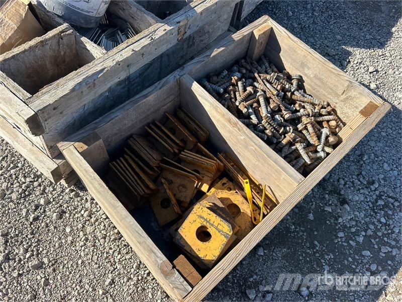  Quantity of Fastener Hardware مكونات أخرى