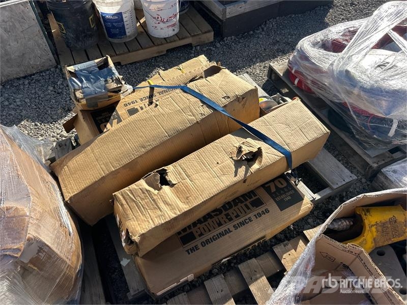  Quantity of Industrial Equipment Sonstige Baumaschinen
