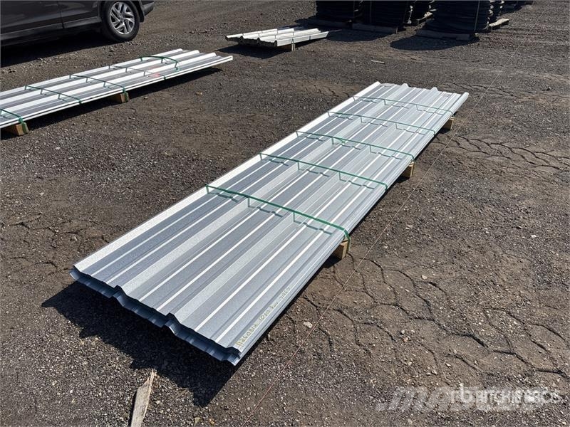  Quantity of  Kit Containers Steel R Panel 吊車起重機、絞車吊貨機和物料升降機