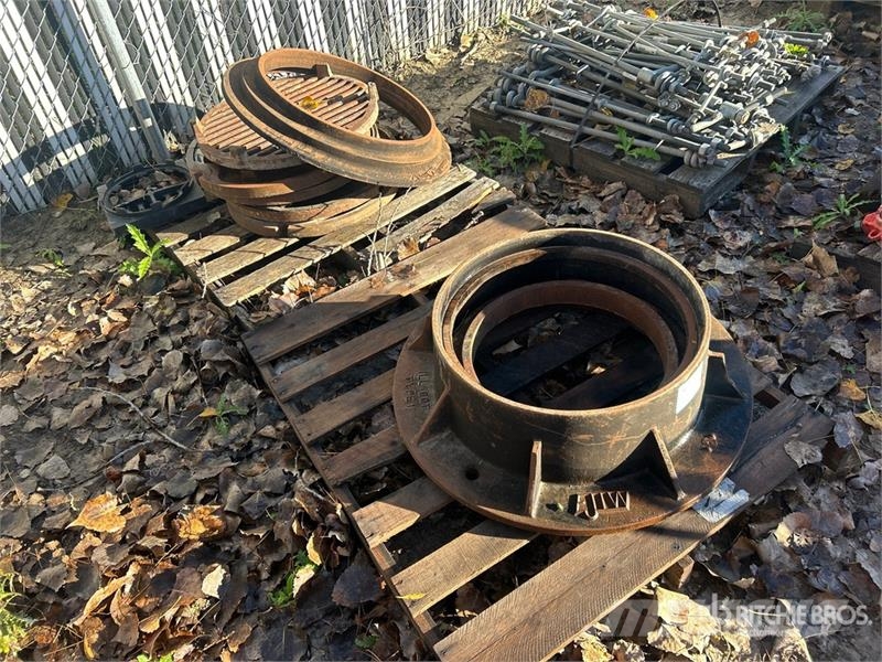  Quantity of Manholes and Manhole Covers معدات البناء - غير ذلك