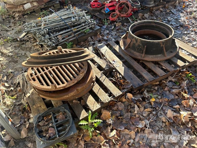 Quantity of Manholes and Manhole Covers معدات البناء - غير ذلك