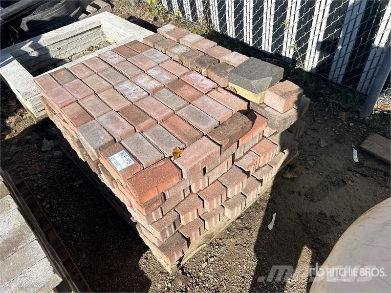 Quantity of Pavers Csörlők, emelőberendezések és anyagmozgató liftek