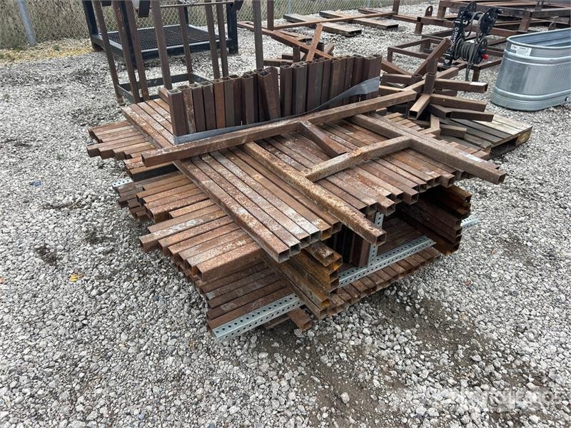 Quantity of Square Hollow Structural Steel Tubes Vitle, dvigala in gradbeni dvižni sistemi