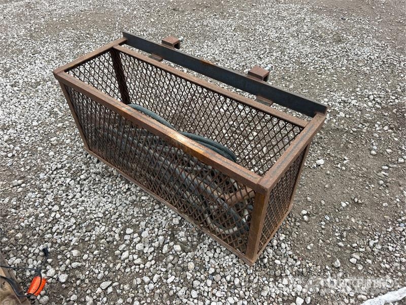 Quantity of Steel Basket Hejsespil, hejseværk og materialelifte