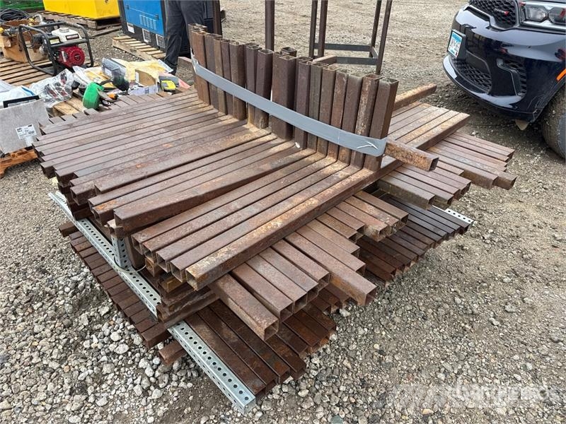 Quantity of Steel Basket Vitle, dvigala in gradbeni dvižni sistemi