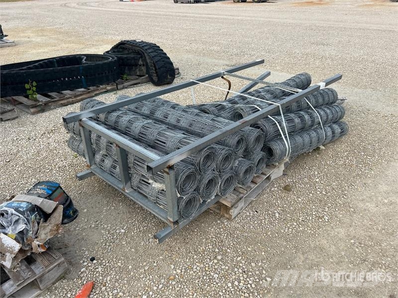 Quantity of x 4 ft 2 in Galvanized Site Fence Other components