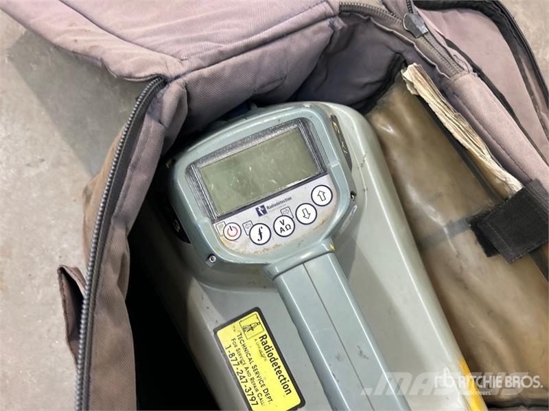  Radiodetection RD7000+ and TX-3 Radio Detectors Instrumenti, mērīšanas un automatizācijas iekārtas