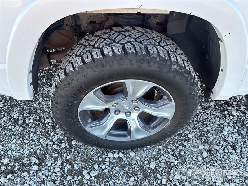 RAM 1500 Outros