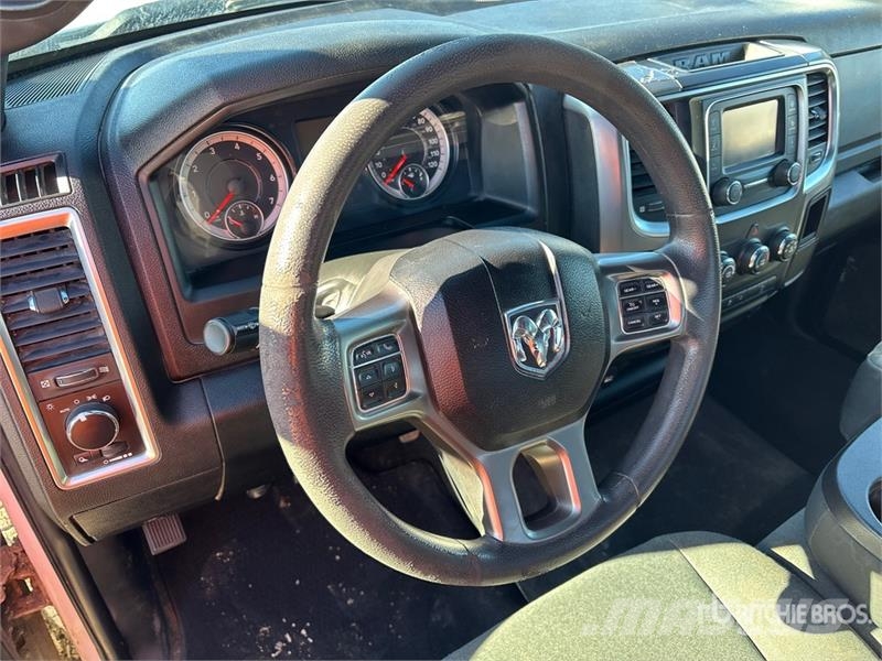 RAM 1500 Otras furgonetas