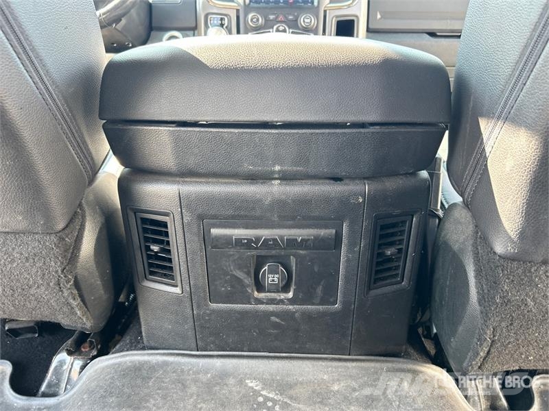 RAM 1500 Otros