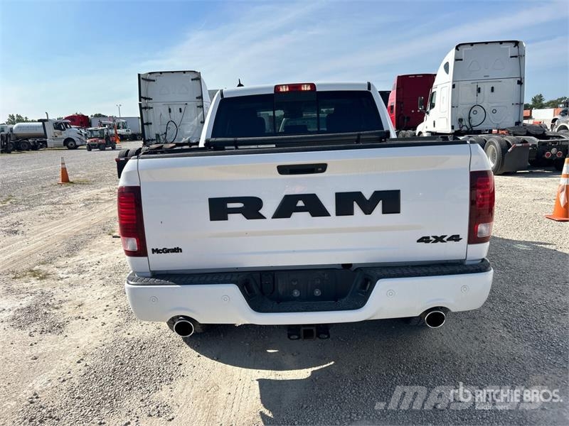 RAM 1500 Otros