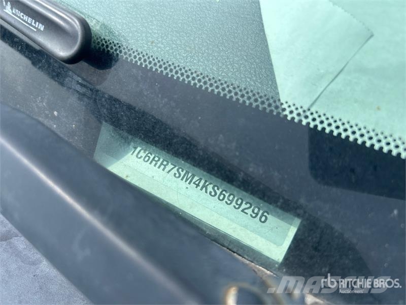 RAM 1500 Прочие фургоны
