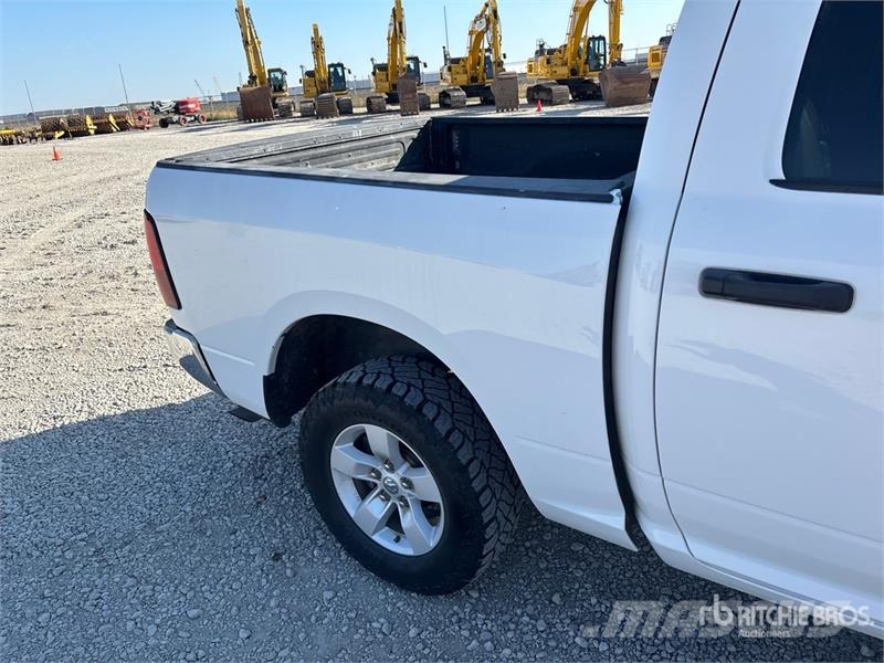 RAM 1500 Outros