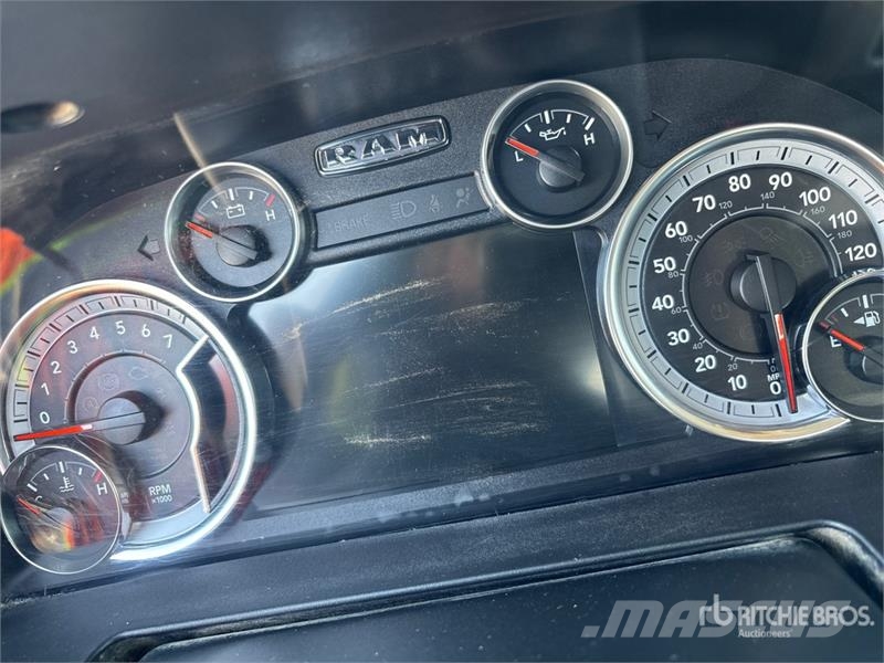 RAM 1500 Outros