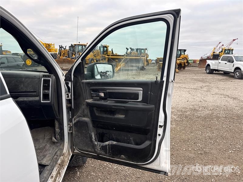 RAM 1500 Otras furgonetas