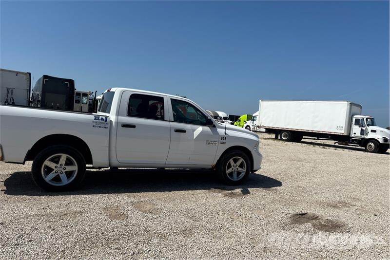 RAM 1500 أخرى
