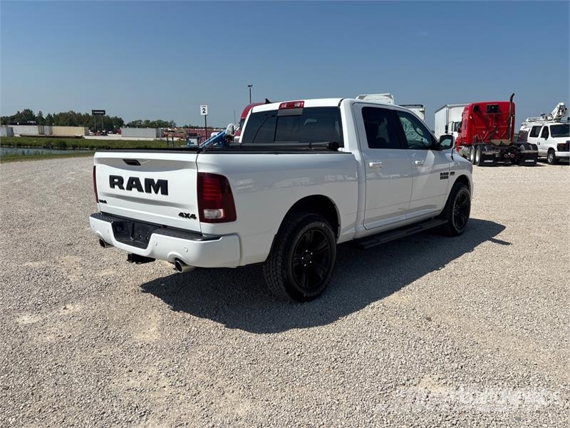 RAM 1500 Otros