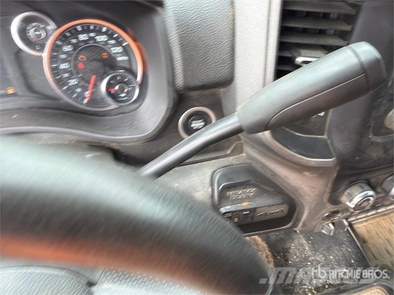 RAM 2500 4x4 Crew Cab Pickup Citi