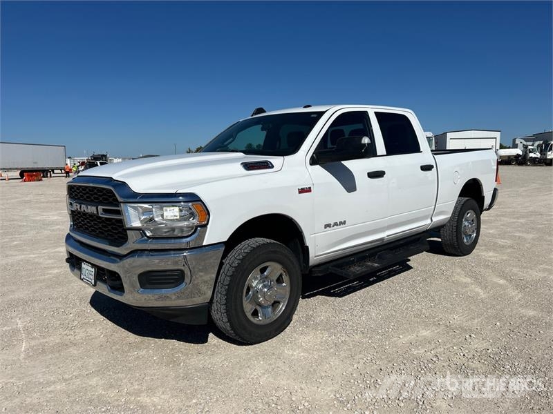 RAM 2500 4x4 Crew Cab Pickup Furgoni altro