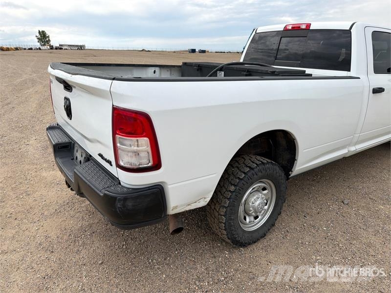 RAM 2500 4x4 Crew Cab Pickup Citi