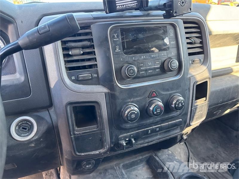 RAM 2500 4x4 Crew Cab Pickup Прочие фургоны