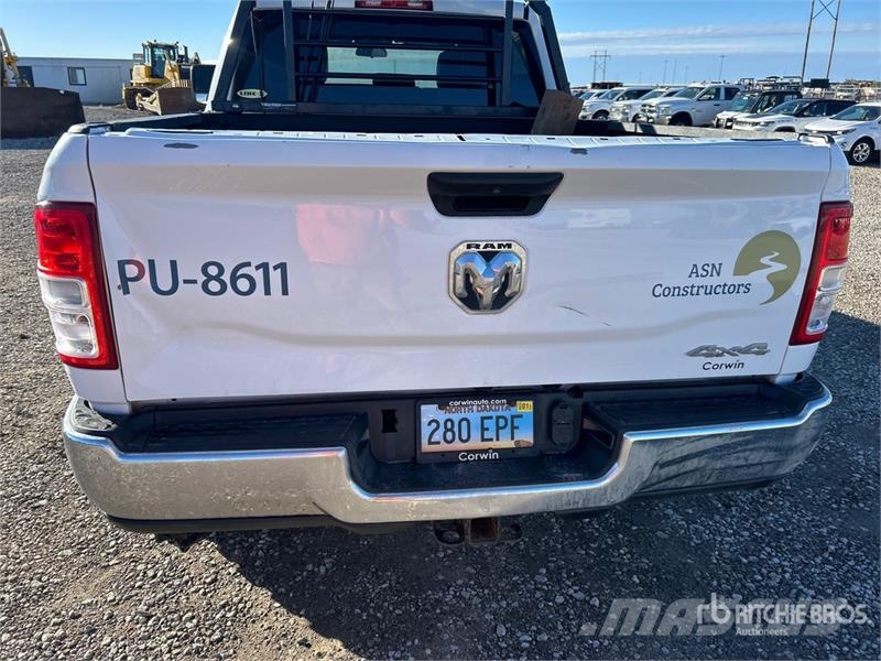RAM 2500 4x4 Crew Cab Pickup Övriga bilar